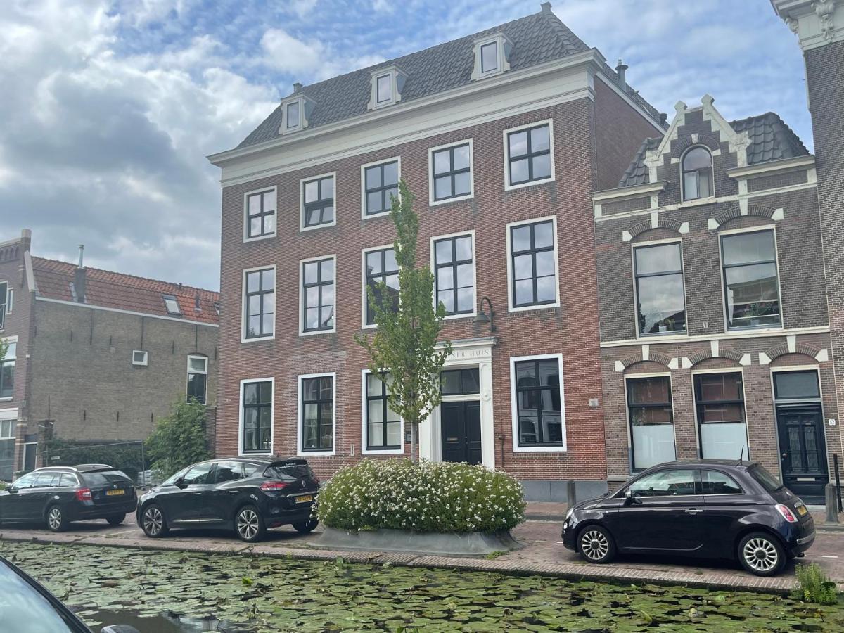 Canal House In Historic City Center Gouda Esterno foto